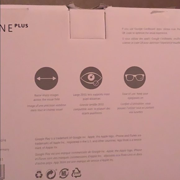 Virtual reality headset - Picture 2 of 2